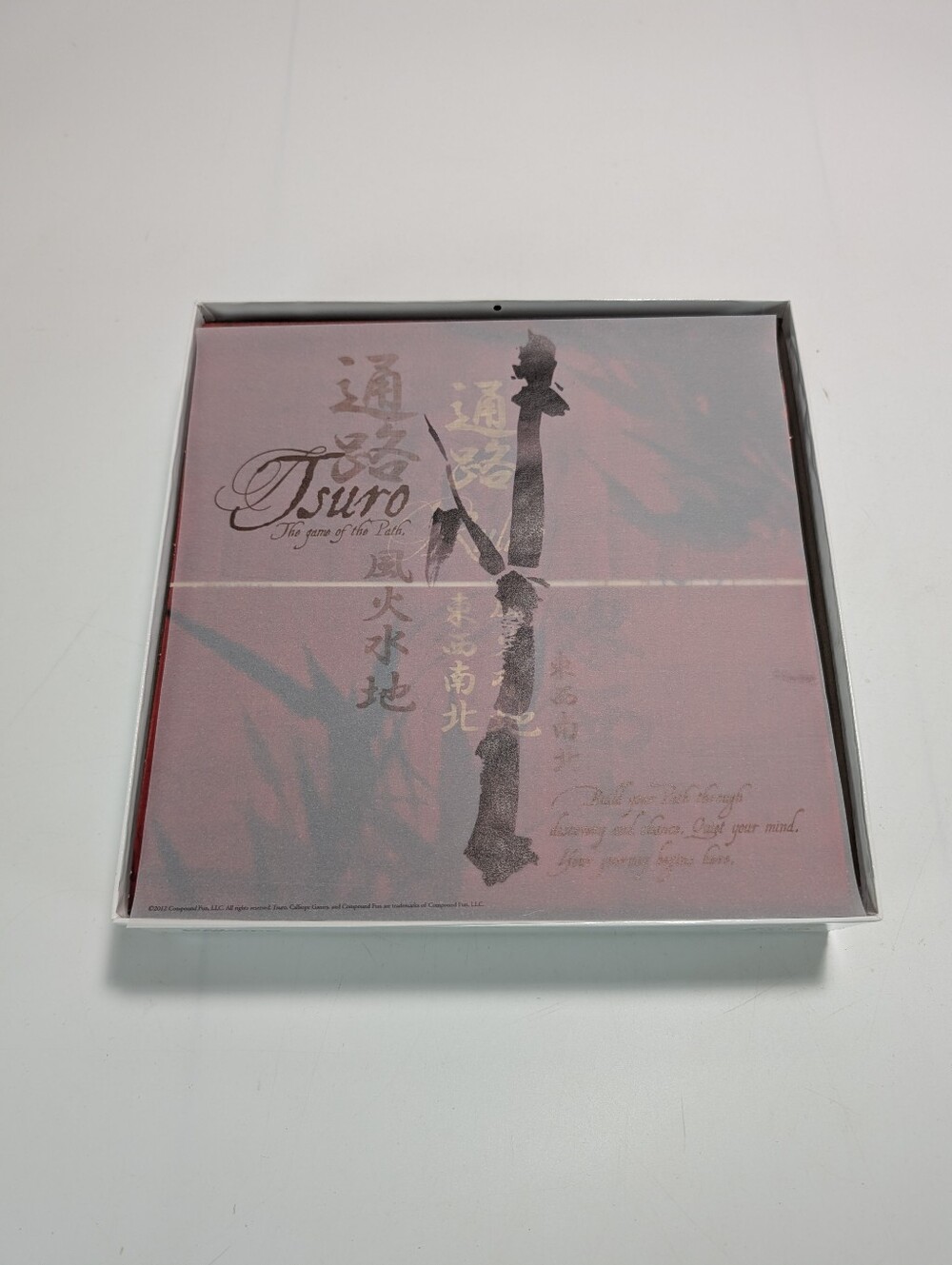 Tsuro: The Game Of The Path Board Game - Picture 4 of 4